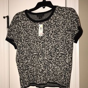 Knitted sweater top (part of a set)